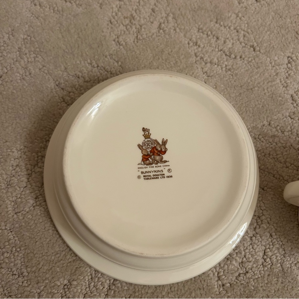 Royal Doulton Bunnykins 2 Piece Set - Picture 8 of 11